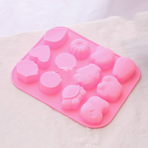 Twelve <b>Animal</b> 3D Silicone Molds for Handmade Soap, Baby Disposable Candy Molds, Food-Grade <b>Plastic</b> Chocolate Cake Bar Packaging - Product Image 3