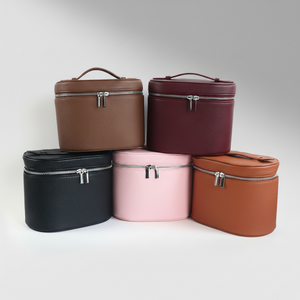 Organisateur de maquillage de voyage en cuir PU de grande capacité portable pour femmes - Product Image 1