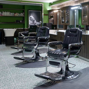 Precio de fábrica Silla reclinable bomba hidráulica hombres <span class=keywords><strong>S</strong></span> equipo de salón de belleza Silla de peluquero negro Cadeira cuero Metal reposabrazos - Product Image 1