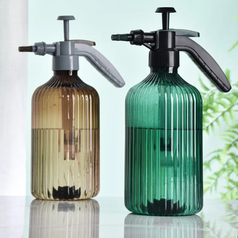 Bottiglia di plastica personalizzata 2L pompa a mano spruzzatore di acqua da giardino per l'autolavaggio