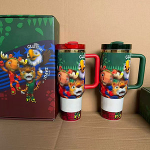 Nouvelle tasse isotherme à logo personnalisé style football américain, avec poignée et paille, 40 oz, avec boîte cadeau - Product Image 3