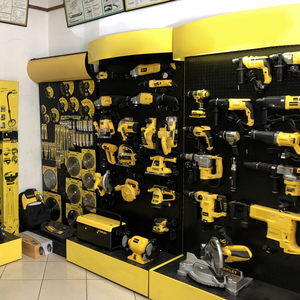 Giá Trưng Bày Dụng Cụ Cầm Tay Bằng Kim Loại Bán Sỉ Của Nhà Sản Xuất Giá Trưng Bày Giá Đỡ Sàn Cho Cửa Hàng - Product Image 1