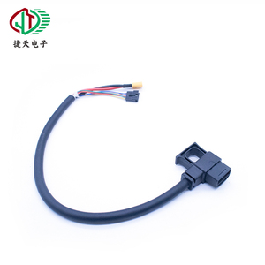 Kabinet Penggantian Baterai, Colokan Pengisian Daya XT90 2+6 Konektor Untuk Sistem Penyimpanan Energi Baterai Lithium Sepeda Motor, Supplier dari China - Product Image 1