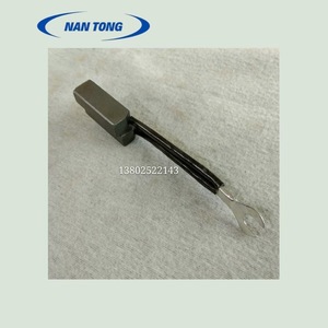 แปรงถ่านคาร์บอนแบบสองเส้น NanTong ขนาด 10x12x33 มม. สำหรับอะไหล่เครื่องพิมพ์ออฟเซ็ต - Product Image 4