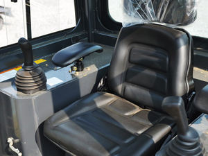 Mesin penggerak bumi STR10-5 buldoser Crawler merek internasional terbaik dengan reputasi baik - Product Image 5