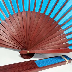Abanicos de mano de bambú plegables con logotipo personalizado al por mayor, abanicos de papel azules de madera para bodas, abanicos de mano clásicos tradicionales - Product Image 4