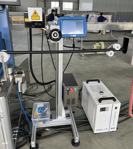 Machine de marquage laser à fibre portable 30W Machine de gravure laser en métal pour pneus en caoutchouc et alliage <span class=keywords><strong>d</strong></span>'aluminium pour cadre de porte à vendre - Product Image 1