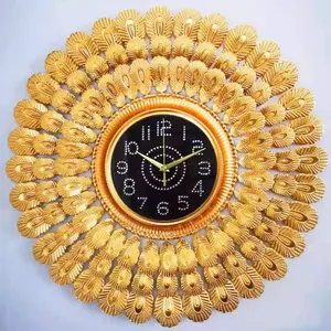 Orologio da parete in metallo di lusso per la decorazione del soggiorno orologi da parete di arte di moda per appendere i mestieri