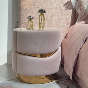 Mesita de Noche Redonda de Terciopelo con Base Dorada y Almacenamiento, Diseño Italiano de Lujo, Muebles Modernos para Dormitorio, para Apartamentos y Hoteles - Product Image 2