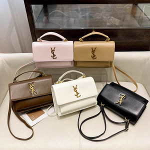 กระเป๋าหนัง PU สำหรับผู้หญิง ขายส่ง กระเป๋าสะพายไหล่ทรงสี่เหลี่ยมเล็ก ดีไซน์หรูหรา ความจุเยอะ ตัวล็อคแม่เหล็ก รุ่นสปริง - Product Image 2