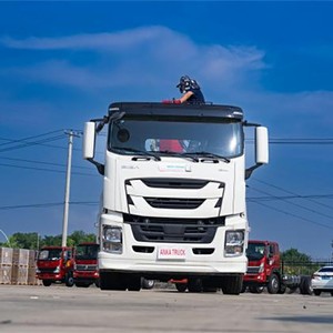 รถบรรทุกติดเครน ISUZU Giga 12 ตัน 6x4 บูมไฮดรอลิกแบบยืดหดได้ พร้อมเครนสำหรับขาย - Product Image 2