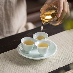Yingqing Flower Shaped Stemmed <b>Teacup</b> Porcelain Dehua County Kung Fu Tea Tasting Cup Single Cup Without Lid - Product Image 4