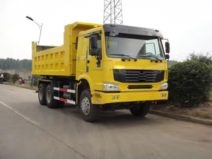 Caminhão Basculante HOWO ZZ3257M2941 6x4 com Motor Euro II de 290HP para Transporte Diário, Projetado para Entrega de Materiais em Rotina - Product Image 3