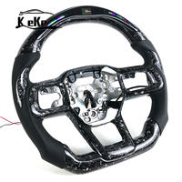 Volant personnalisé en fibre de carbone forgée argentée avec LED pour Ford Mustang 2024+