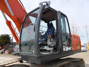 Excavadora de segunda mano, excavadora de tamaño medio, duradera, Hitachi, motor original usado, motor confiable en buenas condiciones - Product Image 3