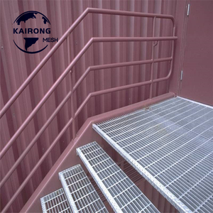 Grille <span class=keywords><strong>de</strong></span> <span class=keywords><strong>sol</strong></span> en acier galvanisé à chaud <span class=keywords><strong>de</strong></span> haute qualité <span class=keywords><strong>pour</strong></span> lavage <span class=keywords><strong>de</strong></span> voitures, 32*5mm, grille en acier inoxydable <span class=keywords><strong>pour</strong></span> parkings - Product Image 4