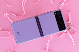 Teléfono Celular GSM-FIX Razr 40 5G, Snapdragon 8+Gen1, Pantalla Plegable de 6.9 Pulgadas, 144Hz, Cámara de 64MP, 4200mAh, ROM Global - Product Image 3