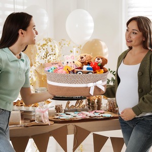 Cesta de Regalo Navideña de Cuerda Tejida Vacía con Lazos, Moño y Bolsa, Cofre Decorativo Vacío para Regalos con Asas, Decoración del Hogar - Product Image 6