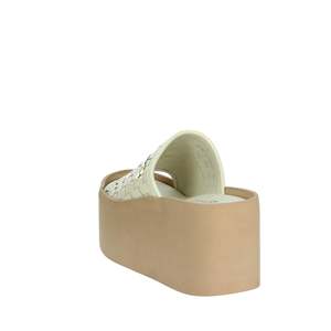 Sandales compensées pour femme Alberto Guardiani en cuir beige à plateforme - Product Image 2