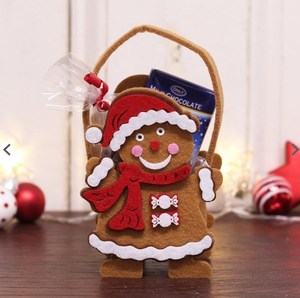 Homme de pain d'épice en feutre de laine durable et elfe de Noël en chocolat au lait Boutons de chocolat Décorations de Noël dans un sac cadeau - Product Image 3