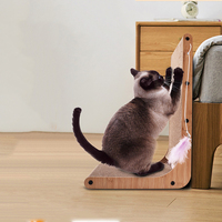 Papier ondulé haute densité de haute qualité mural en forme de L griffoir de chat avec balle de jouets