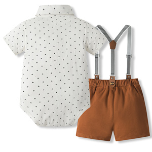 Catpapa En gros Ensemble 3 pièces pour bébé garçon, style gentleman, comprenant une barboteuse à imprimé croisé, une nœud papillon et un short à bretelles rayé, pour mariage et cérémonie - Product Image 2