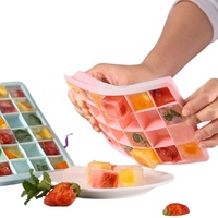 Am Azon Bac à glaçons en silicone de qualité alimentaire réutilisable à 24 grilles pour congélateur Moules à glaçons en gelée faits à la main avec couvercles
