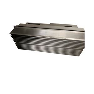 L'unité de commande du robot industriel 3HAB8101-18 est compatible avec le coffret de commande du système AC570 - Product Image 4