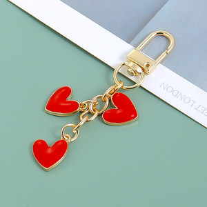 Porte-clés Cœur Métallique Vintage en Gros, Personnalisable avec Logo, Impression Letterpress, Breloque pour Sac à Main Femme, Cadeau de Fête, Cadeau de Demoiselle d'honneur - Product Image 4