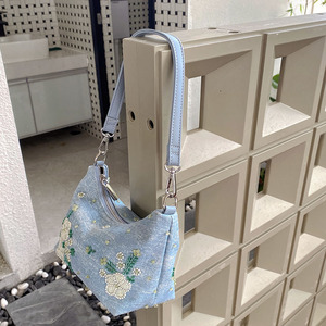 Bolso de mano con bordado de cuentas de perlas y <span class=keywords><strong>lentejuelas</strong></span> florales, bolso de hombro con cremallera de estilo chino Retro para mujer, adecuado para vacaciones - Product Image 4