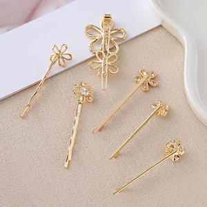 กิ๊บติดผมเกาหลีแบบขายส่ง ชุดกิ๊บติดผมคริสตัลรูปหัวใจ สำหรับงานปาร์ตี้ - Product Image 5