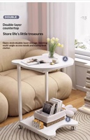 Table d'appoint moderne en forme de nuage avec plateau en MDF, table à roulettes à 2 niveaux de rangement, mobilier de maison pour petits espaces, table d'appoint à roulettes