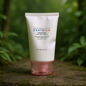 Crema en Gel Ligera Minimizadora de Poros con Centella Asiática de Madagascar 75ml, Cuidado Facial para Todo Tipo de Piel, Estampado Dorado, Uso Diurno, en Tubo - Product Image 3