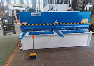 Máy Cắt Thủy Lực <span class=keywords><strong>QC12Y</strong></span> 4X2500MM Cho Thép Nhẹ 4Mm Chiều Dài 2500Mm - Product Image 3