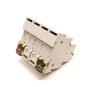 Interruptor de Circuito en Miniatura S503-K32 PLC - Product Image 4