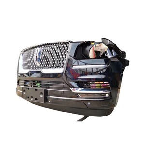 Produit phare : Ensemble de calandre et pare-chocs noir d'occasion de haute qualité pour <span class=keywords><strong>Lincoln</strong></span> <span class=keywords><strong>Navigator</strong></span> B9/TB9 2017-2023 - Product Image 4