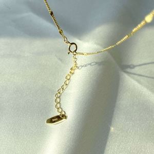 Collar de Cadena Plana Tipo Serpiente de Plata de Ley 925 con Baño de Oro de 18k, Diseño Personalizado Moderno Dylam, Joyería para Mujer a Bajo Precio - Product Image 6