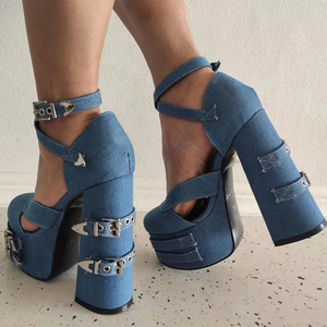 รองเท้าส้นตึกแบบรัดข้อเท้าหัวเหลี่ยม  วัสดุผ้าเดนิมสีน้ำเงิน  ระบายอากาศได้ดี เหมาะสำหรับฤดูใบไม้ผลิและฤดูร้อน  ตกแต่งด้วยหัวเข็มขัดโลหะ  สายรัดไขว้  สไตล์แฟชั่นกลางแจ้งสำหรับผู้หญิง - Product Image 3