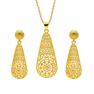 <span class=keywords><strong>Set</strong></span> di gioielli in oro giallo nigeriano africano <span class=keywords><strong>set</strong></span> di orecchini con collana in oro da 24 carati gioielli dorati arabi - Product Image 3