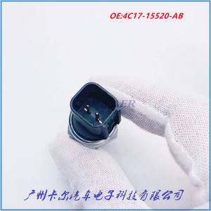 สวิตช์ไฟเบรค 4C1T-15520-AA 4C1T-15520-AB สำหรับฟอร์ด มาสด้าเปลี่ยนสวิตช์อัตโนมัติ - Product Image 4