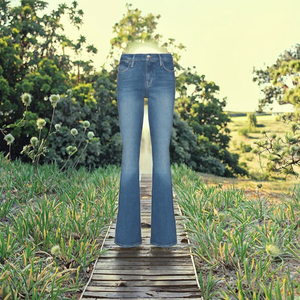 กางเกงยีนส์ทรงบานเอวสูงสไตล์วินเทจสำหรับผู้หญิง ใส่ได้ทั้งฤดูหนาวและฤดูร้อน ทรงหลวมสบาย ผ้าถักพิมพ์ลายยีนส์ ติดกระดุม ระบายอากาศได้ดี ยืดหยุ่น ซักแล้วมีรอยขาด - Product Image 2