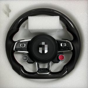 Volant en fibre de carbone pour <span class=keywords><strong>Volkswagen</strong></span> VW <span class=keywords><strong>Golf</strong></span> 7 MK7 7.5 GTI GTD <span class=keywords><strong>GTE</strong></span> R 2013-2020 Polo GTI Tiguan Passat - Product Image 2