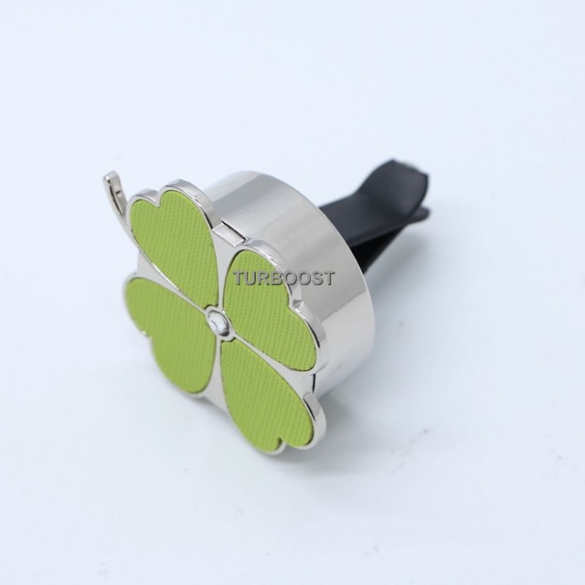 Car Air Freshener Vent Clip Embrace a Fresh and Charming Fragrance with the Enchanting Four-Leaf Clover Design