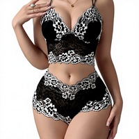 Ensemble 2 pièces de lingerie sexy pour femme, short à bretelles en dentelle transfrontalière, décolleté en V profond, tenue d'intérieur légère d'été