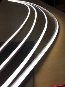 ไฟนีออน LED แบบยืดหยุ่นสำหรับภายนอกอาคาร ขนาด 6*12 มม.  ซิลิโคนป้องกันการเหลือง มาตรฐาน IP65 เคลือบสองชั้น สำหรับตกแต่งภูมิทัศน์ - Product Image 3