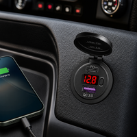Chargeur de voiture USB-C à montage sur panneau PD QC 3.0 avec voltmètre numérique et couvercle rabattable pour bateau, marine, camion, camping-car, moto