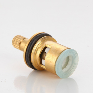 Juego de 6 Válvulas de Ángulo de Apertura Rápida de Agua Fría, Totalmente de Cobre, Repuestos de Reparación Rápida para Lavadoras Universales - Product Image 1