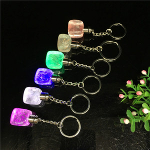 New Design Transparent Crystal Stone Gemstone Clear Quartz Square Cubes Keychain with LED Light