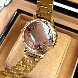 Nuevo reloj de pulsera de cuarzo para mujer, moderno, con diamantes de imitación romanos, correa de acero, resistente al agua. - Product Image 3