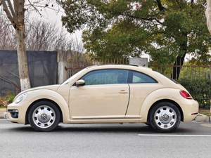 <span class=keywords><strong>Volkswagen</strong></span> <span class=keywords><strong>Beetle</strong></span> 2019 180TSI Auto Usado de 3 Puertas y 4 Asientos Hatchback de <span class=keywords><strong>Segunda</strong></span> <span class=keywords><strong>Mano</strong></span> - Product Image 4